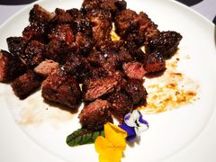 沪市牛肉粒-屋里厢上海菜馆