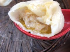 蟹粉小笼-万寿斋(山阴路店)