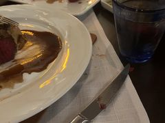 -卡佩罗意大利餐厅及酒吧Al Cappello Trattoria