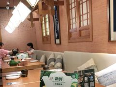 大堂-云海肴·汽锅鸡·云南菜(天山百盛优客店)