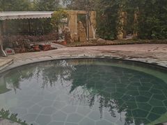 -雅安楠水阁温泉酒店