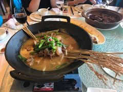 -通安客栈中餐厅·何家小馆