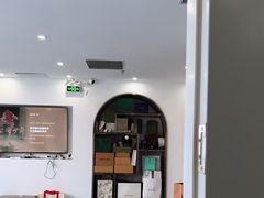 -聚云奢二手奢侈品黄金手表包包回收·中古店(三里屯总店)