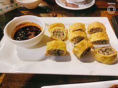 老白族春卷-尽善百年古院餐厅(王家老宅店)