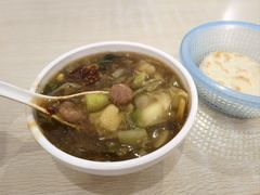 -邢老三肉丸胡辣汤腊牛肉夹馍(华阴分店)