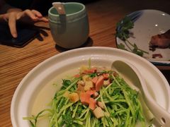 上汤豆苗-江湖情酸菜鱼(万菱汇店)