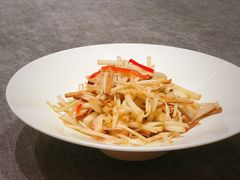 鸿运山楂鹅肝-鲤院·新中式美学·庭院餐厅(夫子庙店)