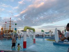 -汕头中海黄金海岸水上乐园