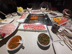 -海底捞火锅鲜切牛肉主题店(长寿路店)