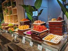 -蓝钻·国际美食海鲜自助百汇(西直门店)
