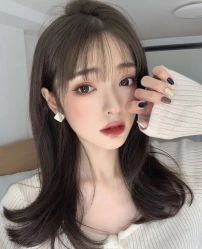 -变画·发型STUDIO