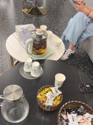 -即型男士理发工作室