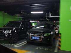 -合生汇购物中心-停车场