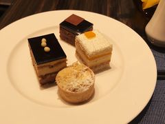 -康莱德酒店·美庭自助餐厅