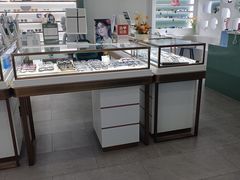 -GOOMI久米眼镜·蔡司·依视路·明月官方授权店(龙德紫金店)