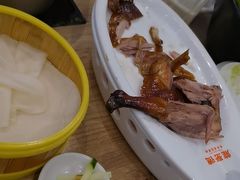 -龙聚德北京烤鸭(沙坪坝华宇A馆店)