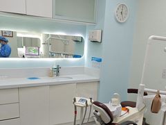 -极光口腔·矫正种植修复(锦江店)