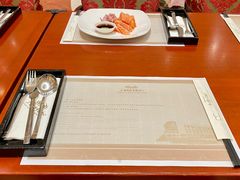 -东方滨江大酒店·滨江厅