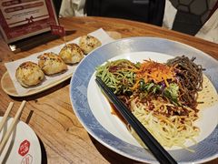 -石榴红了·非遗酥皮烤包子·新疆菜(瑞豪店)