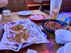 -小桥衢州人家·海鲜烧烤·盱眙龙虾(万达水街店)