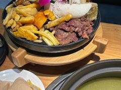 -一朵菌·野生菌探索家火锅(南亚店)