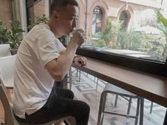 -潮一不贰·法式甜品·生日蛋糕·西式简餐(外滩店)