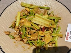-佬太公海鸭·海鲜大排档(上海总店)