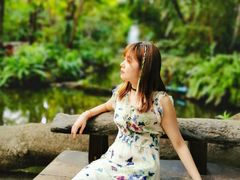 -绿光森林餐厅