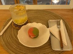 -C.Y Cafe