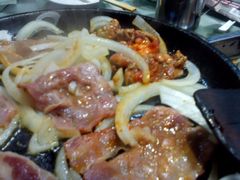 -韩红石板肉(范西路店)