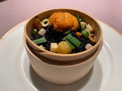 日本海胆荷香乌米饭-新荣记(湾仔店)