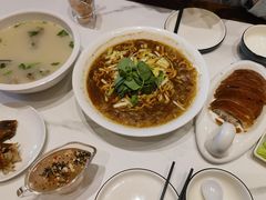 -梅利汴京烤鸭•开封豫菜地标店(东大街店)