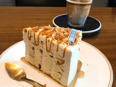 焦糖核桃戚风-bear cafe熊咖啡(和平中路店)