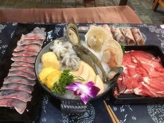 -丽江庭院·云南野生菌·海鲜火锅(鼓楼四合院店)