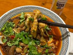 -粉吖吖·邵阳米粉(体育西路店)