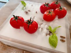 番茄脆菇沙拉-小大董·烤鸭(王府井apm店)