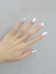 -荟美·美甲美睫·产后修复·美容美体