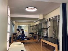 -简·无界健身工作室·运动康复·体态(石厦店)