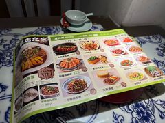 -卢大鲜鱼头捞饭(美利广场店)