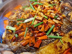-鸣记脆皮烤鱼·海鲜烤鱼(三八广场店)
