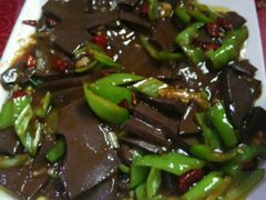 -吉同饭店(绿地·香榭丽公馆店)