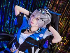 -米游妙妙屋cosplay换装自拍摄影体验馆