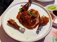 精品烤鸭-悦江(梅奔中心店)