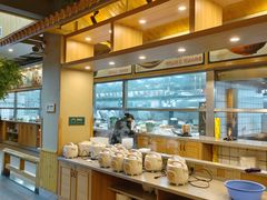 -绿草地·湘菜(酃湖师院店)