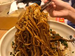 -龙记桂林米粉(财满街店)