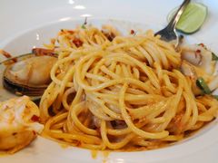 海鲜面-Chom Cafe and Restaurant