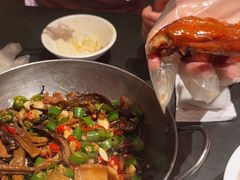 -鸽子侯·家宴·平价海鲜(市图书馆店)