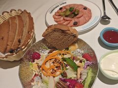 -俄士厨房(五棵松华熙LIVE店)