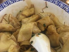 -笑来喜馄饨小笼工坊店(湖滨街店)