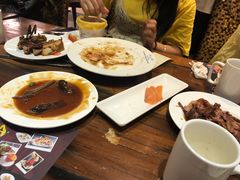 -四海一家自助餐(益田假日广场店)